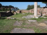 04908 ostia - regio i - insula xvii - terme del mitra (i,xvii,2) - blick ri norden - raum e - raum f - apsis raum g.jpg